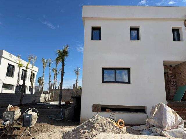 Casa chalet en Venta en Jardines de Alhaurín Huerta Alta Fuensanguínea