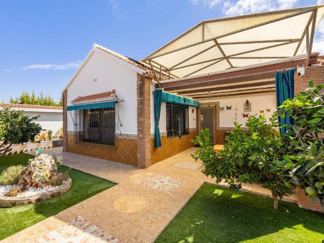 Casa chalet en Venta en Jardines de Alhaurín Huerta Alta Fuensanguínea