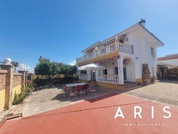 Casa chalet en Venta en Jardines de Alhaurín Huerta Alta Fuensanguínea