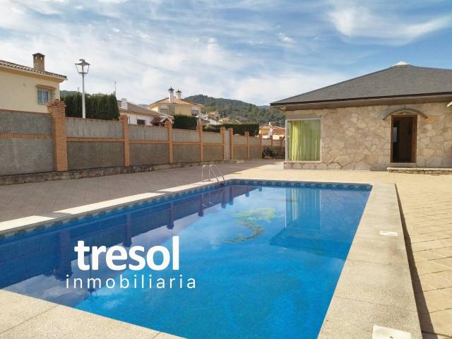 Casa chalet en Venta en Jardines de Alhaurín Huerta Alta Fuensanguínea