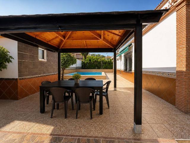 Casa chalet en Venta en Jardines de Alhaurín Huerta Alta Fuensanguínea