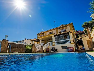 Casa chalet en Venta en Jardines de Alhaurín Huerta Alta Fuensanguínea