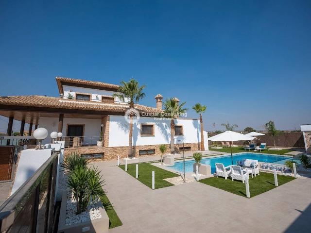 Casa chalet en Venta en Jerónimo y Avileses