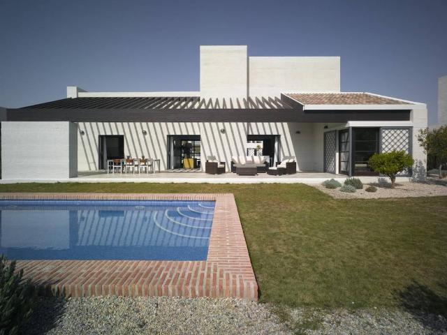 Casa chalet en Venta en Jerónimo y Avileses