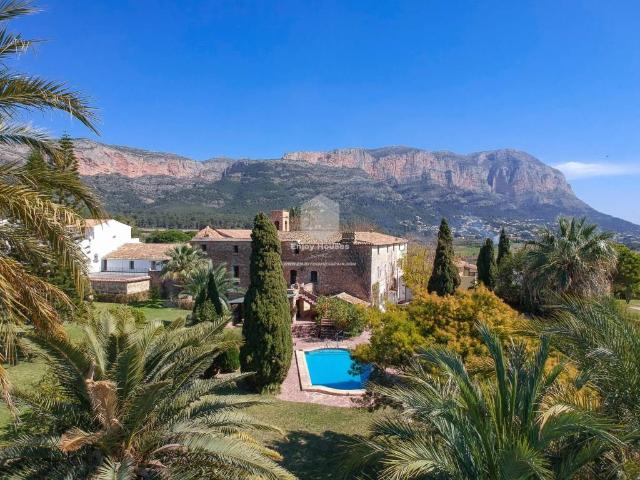 Casa chalet en Venta en Jesús Pobre
