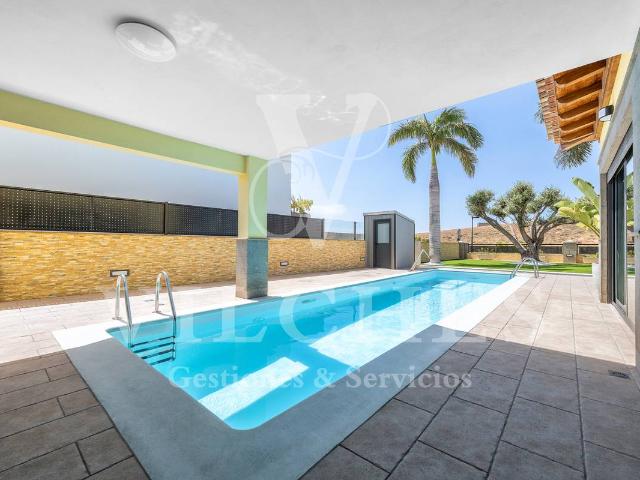 Casa chalet en Venta en Jinamar