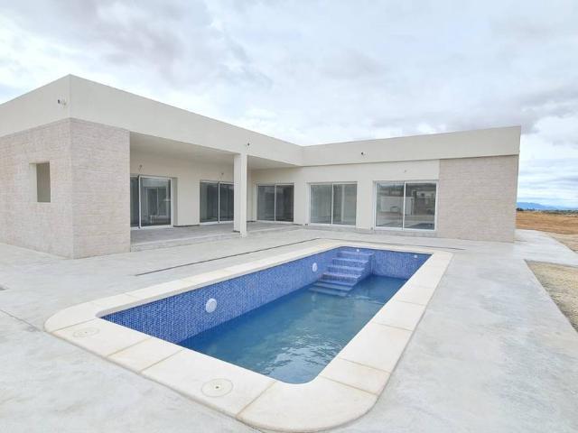 Casa chalet en Venta en Jumilla