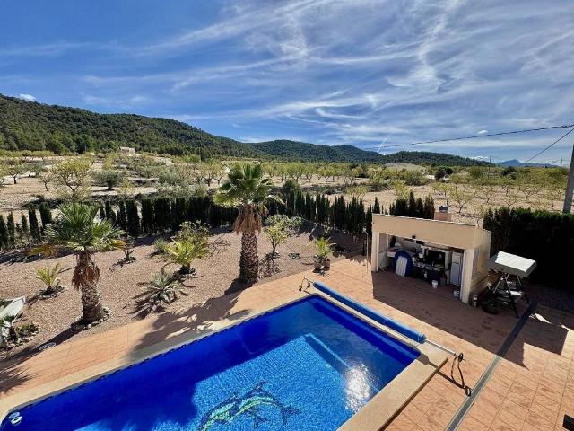 Casa chalet en Venta en Jumilla