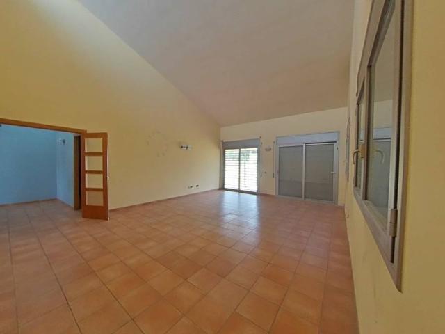 Casa chalet en Venta en La Torre de Claramunt