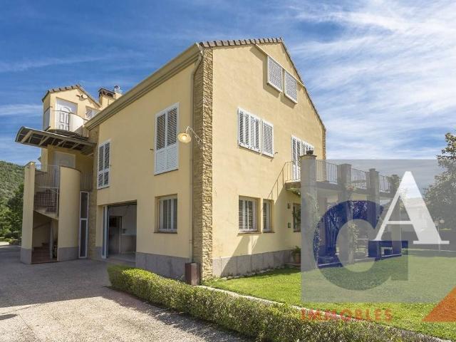 Casa chalet en Venta en La Vall d'en Bas