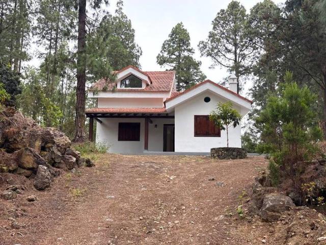 Casa chalet en Venta en La Vega El Amparo Cueva del Viento