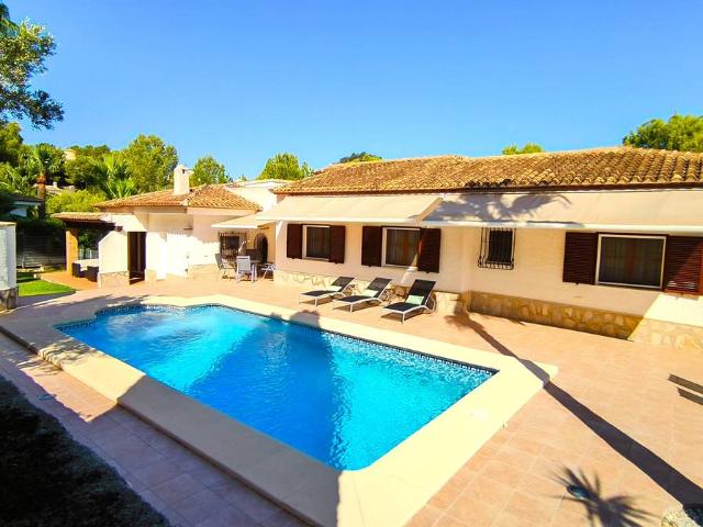 Casa chalet en Venta en La Xara La Sella