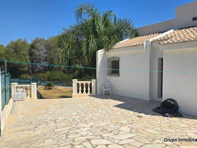 Casa chalet en Venta en La Xara La Sella
