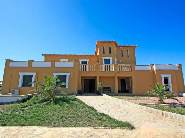 Casa chalet en Venta en La Xara La Sella