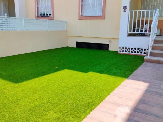 Casa chalet en Venta en La Zenia