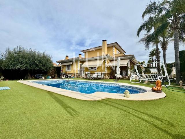 Casa chalet en Venta en La Alcayna