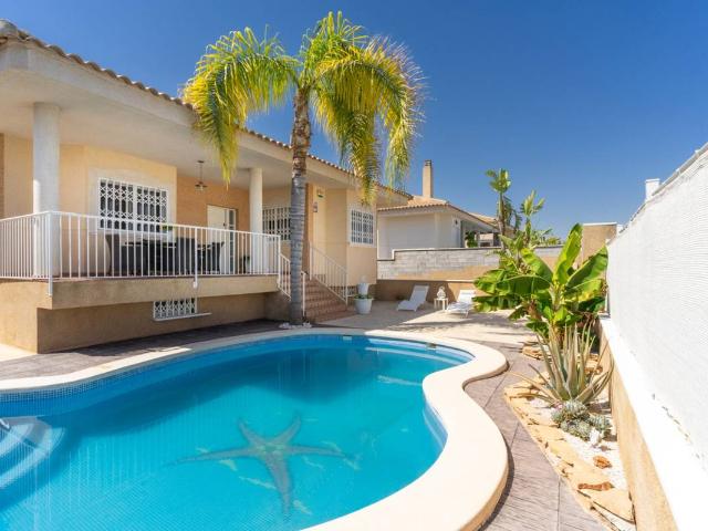 Casa chalet en Venta en La Alcayna