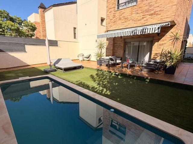 Casa chalet en Venta en La Alcayna