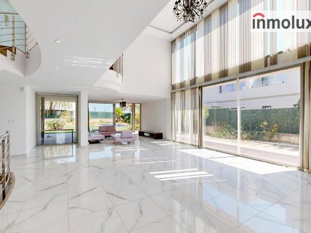 Casa chalet en Venta en La Algoda Matola Llano de San José