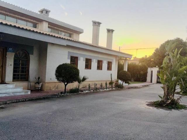 Casa chalet en Venta en La Algoda Matola Llano de San José