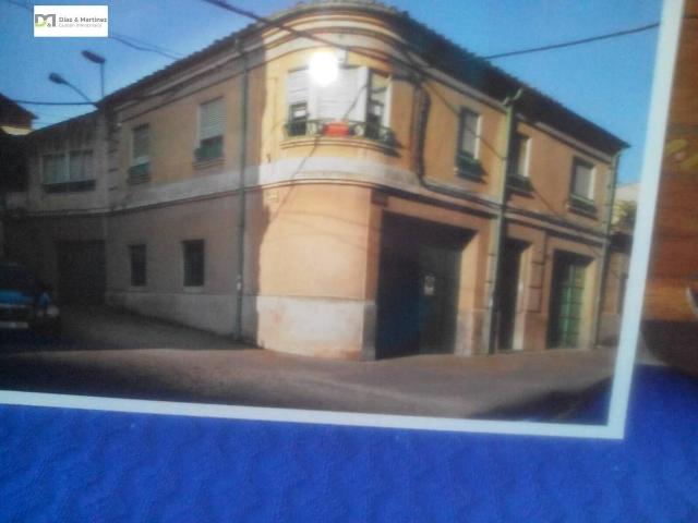 Casa chalet en Venta en La Bañeza