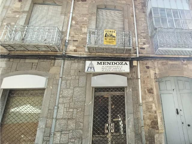 Casa chalet en Venta en La Bañeza