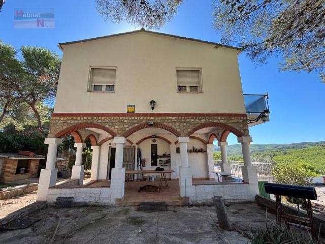Casa chalet en Venta en La Bisbal del Penedès