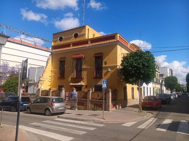 Casa chalet en Venta en La Buhaira