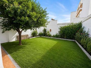 Casa chalet en Venta en La Buhaira