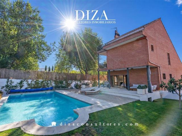 Casa chalet en Venta en La Cabaña