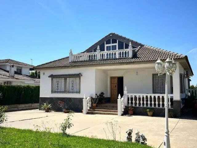 Casa chalet en Venta en La Carlota
