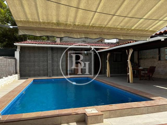 Casa chalet en Venta en La Cañada