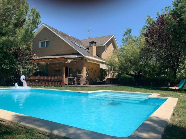 Casa chalet en Venta en La Chopera