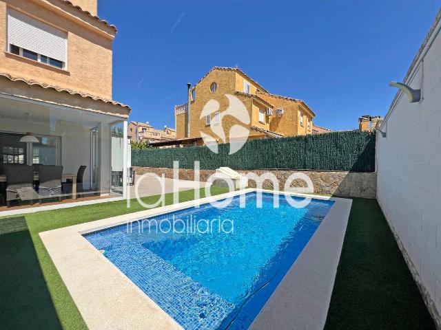 Casa chalet en Venta en La Conarda