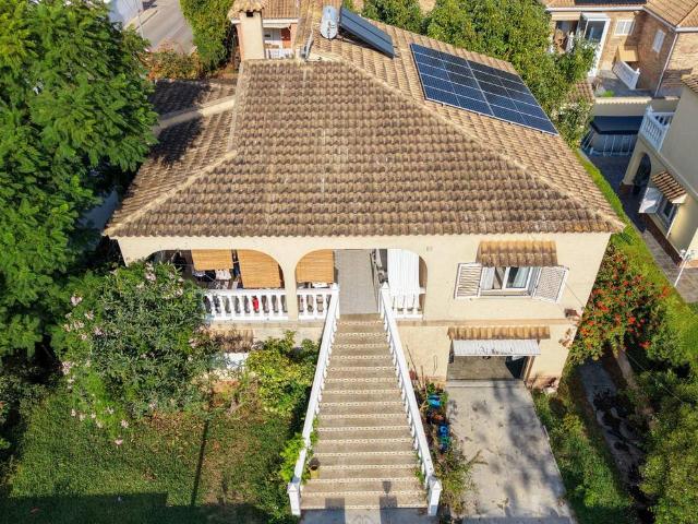 Casa chalet en Venta en La Conarda