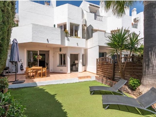 Casa chalet en Venta en La Concha Resina Golf
