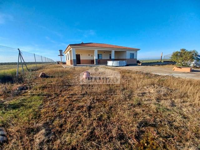 Casa chalet en Venta en La Coronada