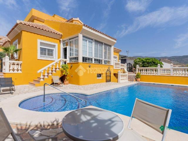 Casa chalet en Venta en La Envía