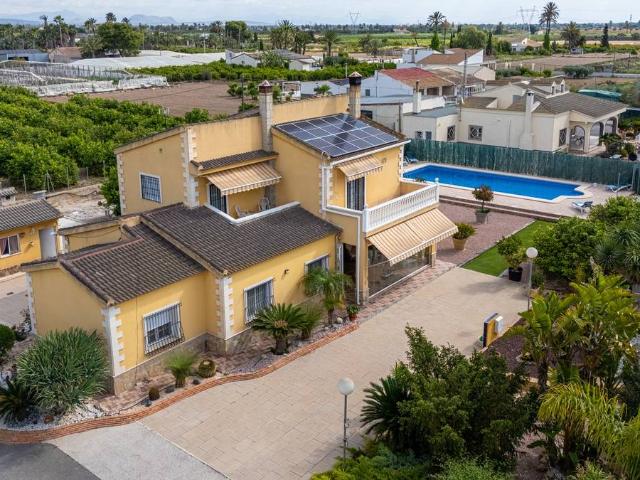 Casa chalet en Venta en La Foia Daimés Asprella