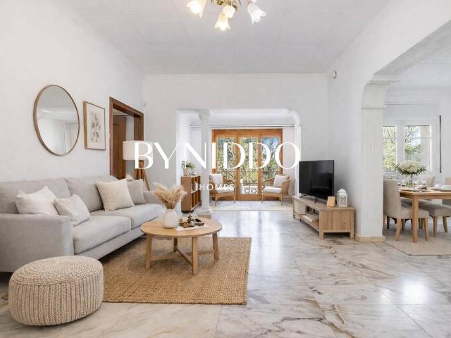 Casa chalet en Venta en La Floresta