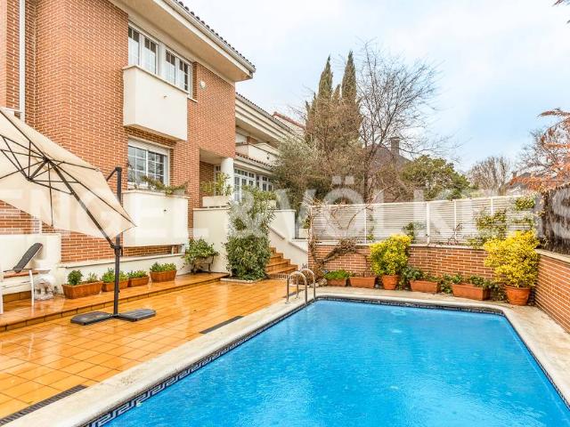 Casa adosada en Venta en La Florida El Plantío