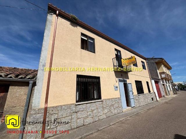 Casa chalet en Venta en La Fuente de San Esteban