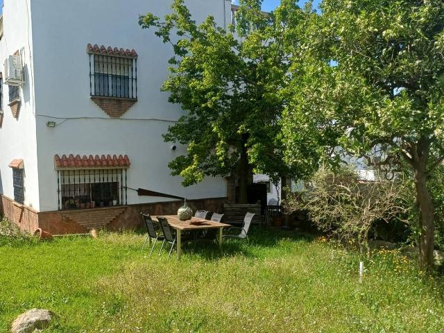Casa chalet en Venta en La Granja La Colina Los Pastores