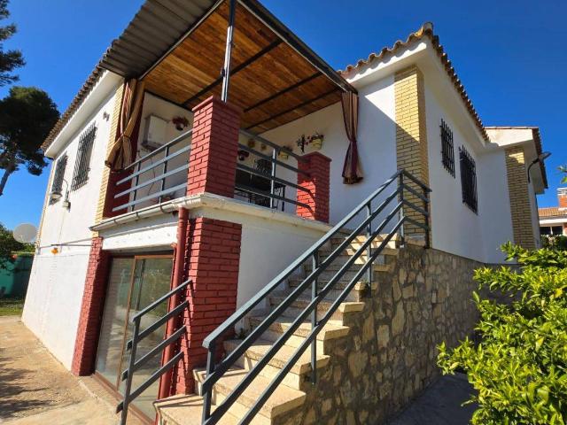 Casa chalet en Venta en La Guardia de Jaén