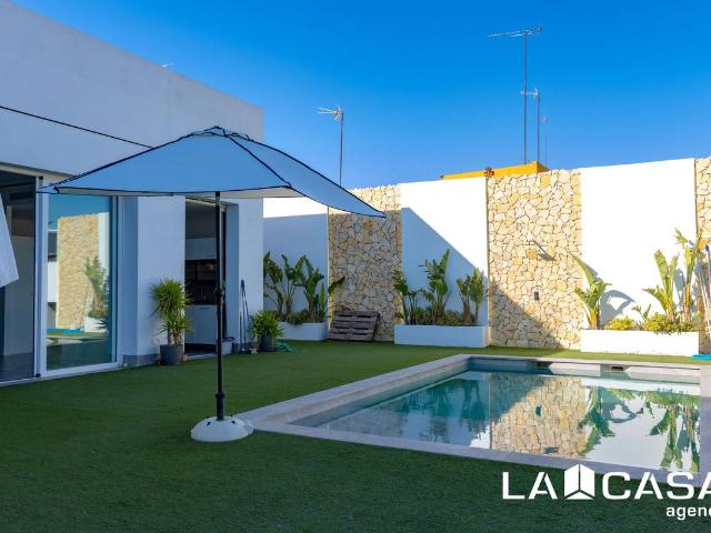 Casa chalet en Venta en La Hacienda Nueva Andalucía