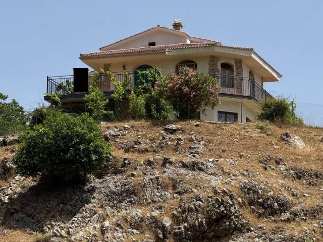 Casa chalet en Venta en La Iruela
