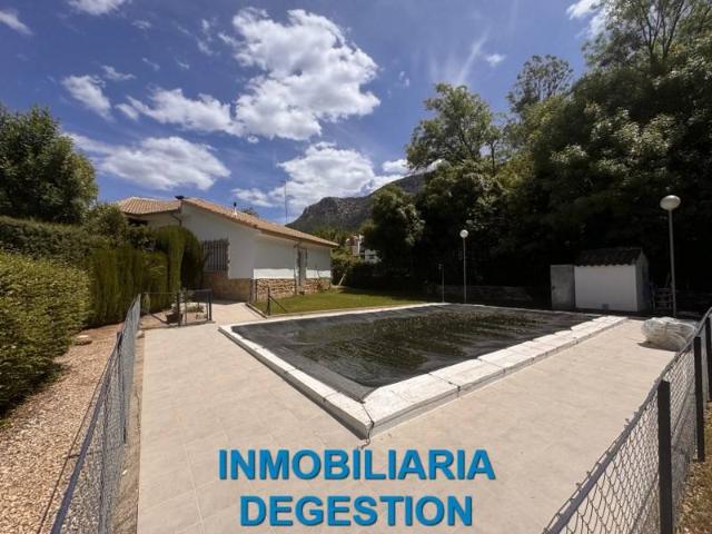 Casa chalet en Venta en La Iruela