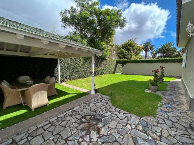 Casa chalet en Venta en La Laguna