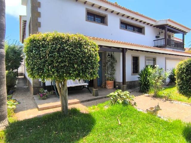 Casa chalet en Venta en La Laguna