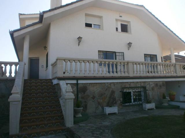 Casa chalet en Venta en La Lastrilla
